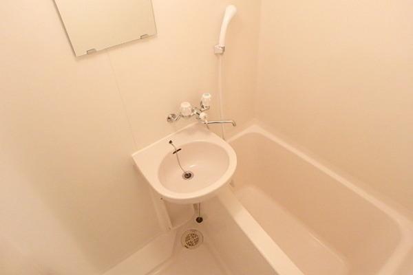 リファレンスリバーサイド