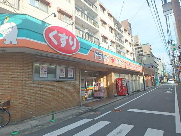 エンクレスト博多駅南STREET(ドラッグセガミ美野島店)