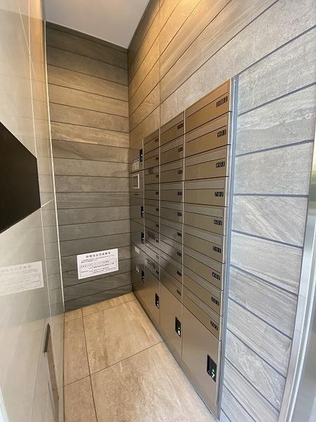フロッソダリア博多駅前