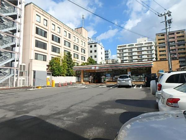 エンクレスト博多RIVERSIDE(セブンイレブン福岡清川2丁目店)
