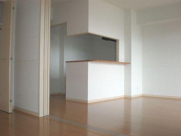 セゾンドール貝塚