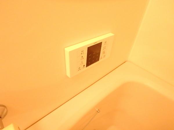 クレスティ空港前