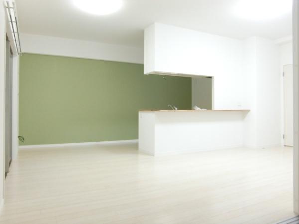 RUSSIE博多駅
