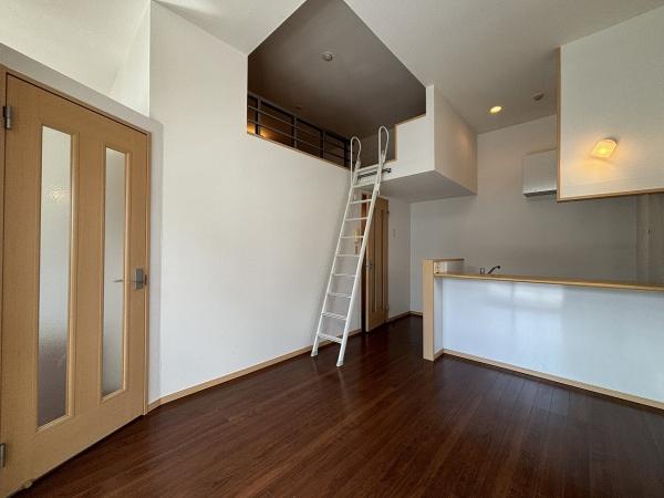 イル・グラッツィア博多駅前２