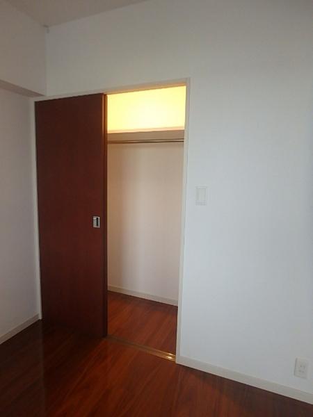 ヴィラ博丈下川端