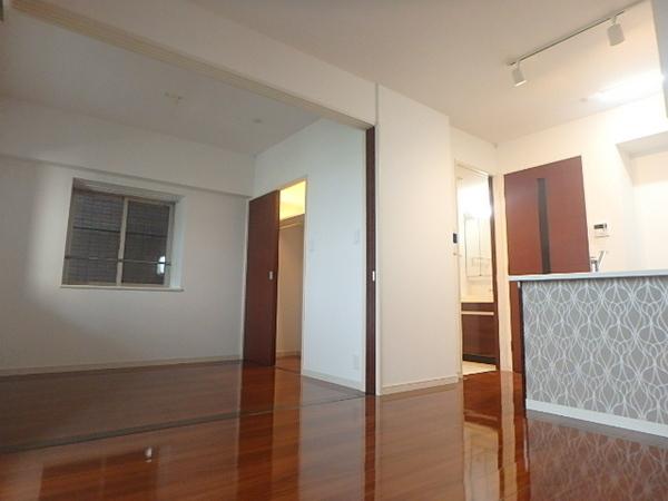 ヴィラ博丈下川端