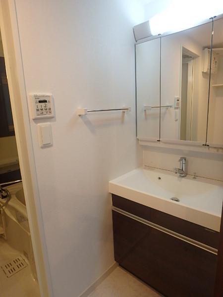 ヴィラ博丈下川端