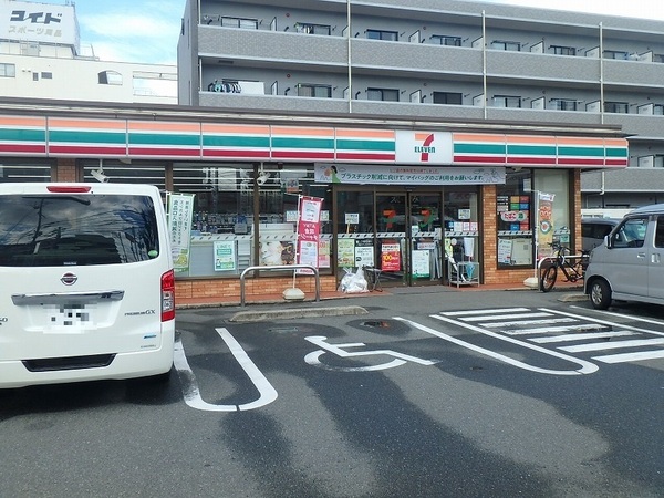 サンライズガーデン博多2(セブンイレブン博多那珂6丁目店)