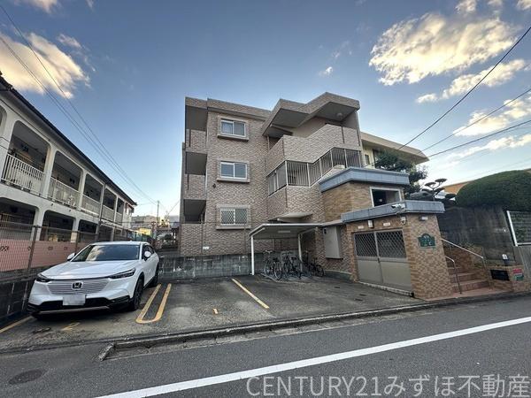 ジュネスふぢ