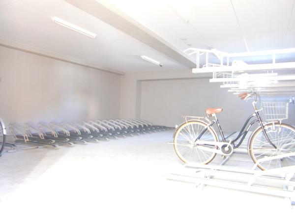 エステムプラザ福岡県庁前ネオシス