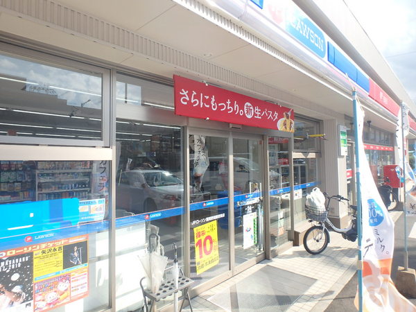 ヴィラージュ高宮(ローソンJPローソン福岡野間郵便局店)
