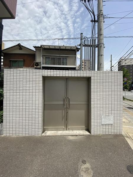 グラディート吉塚駅東