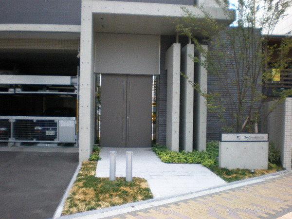 スカイコート福岡県庁前