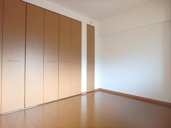 ソレアード空港南