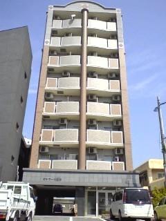 カルフール吉塚