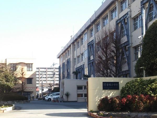 エスティメゾン博多東(福岡市立吉塚小学校)