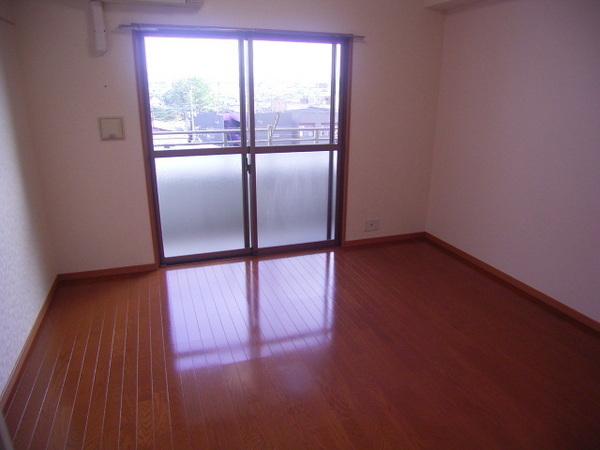ヴィラクレスト吉塚