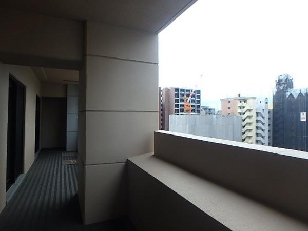 ザ・クロスメント