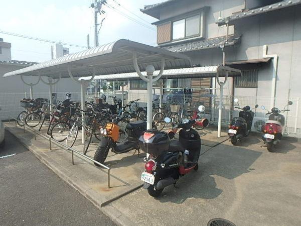 ドミールシャトー