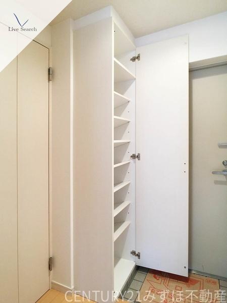 ドリームライフ博多駅南(玄関)