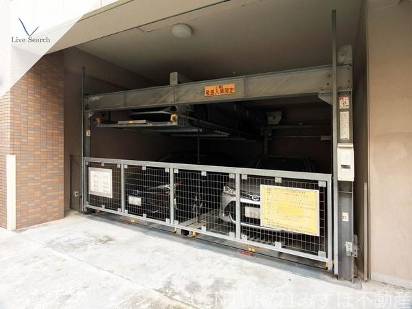 ドリームライフ博多駅南(駐車場)