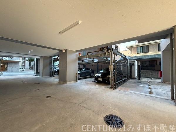 ロイヤル天神南