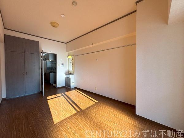 ロイヤル天神南