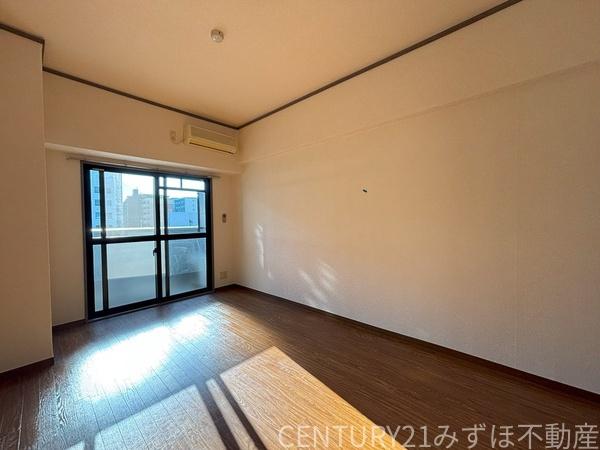 ロイヤル天神南