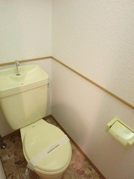 アリビオ百年橋通り