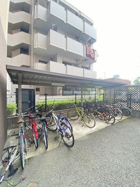 ルッシェ竹下駅前