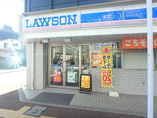 リンデン東薬院(ローソン福岡白金一丁目店)