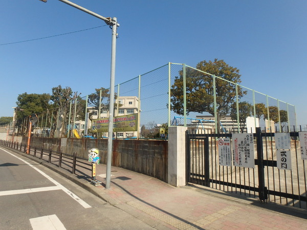 アソシエート前田(福岡市立板付北小学校)