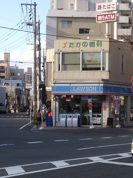 エンクレスト博多駅南(ローソン博多美野島2丁目店)