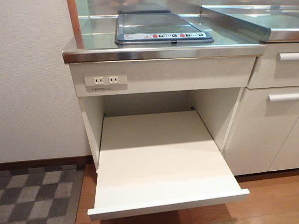 ロイヤル博多駅東84