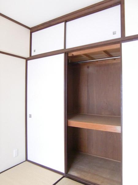 ファーストいずみビル