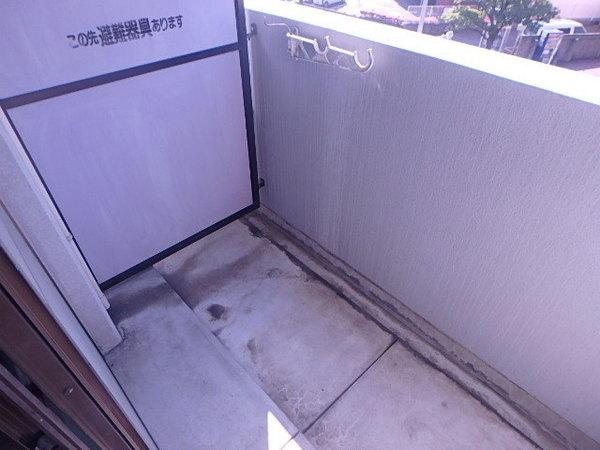 リファレンス県庁口(バルコニー)