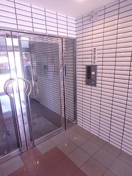 リファレンス県庁口(エントランス)