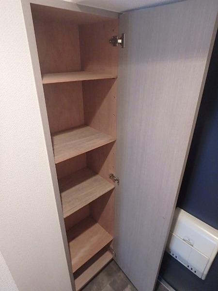 リファレンス県庁口(玄関)