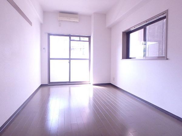 リファレンス県庁口(洋室)