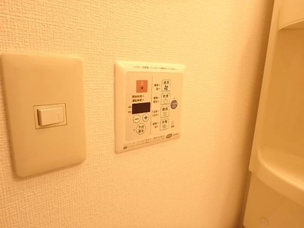 フローレス東比恵