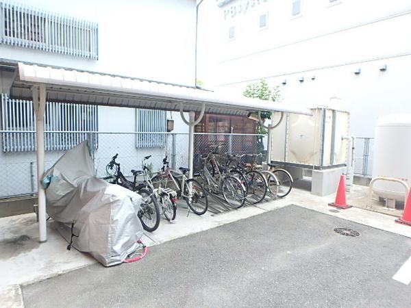 フローレス東比恵
