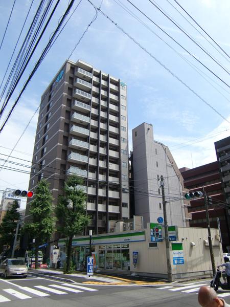 フェルト627(ファミリーマート博多出来町公園前店)