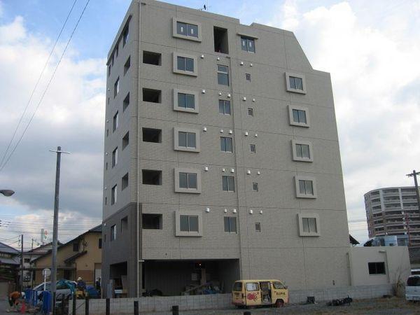 ソレイユユニバ通り