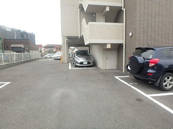 ソレイユユニバ通り