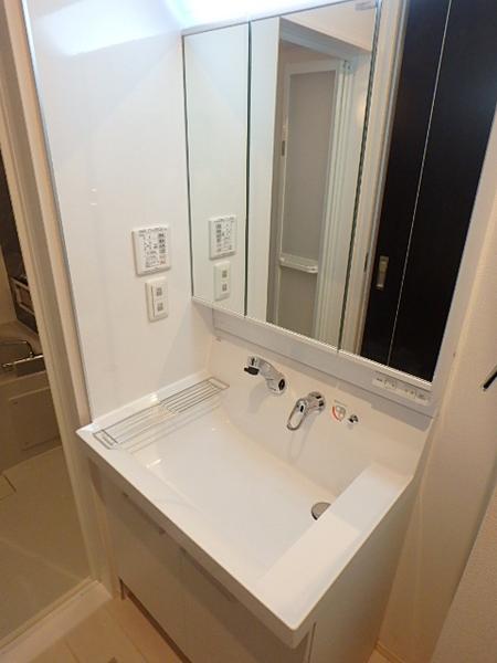 D-room博多駅南