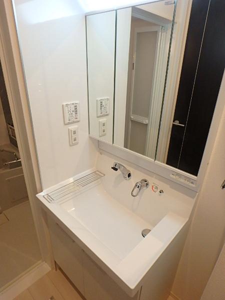D-room博多駅南