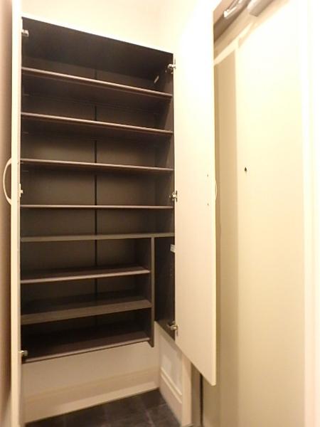 D-room博多駅南