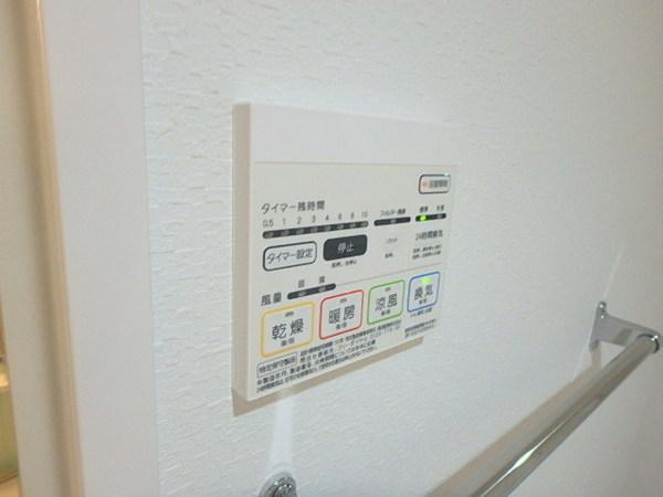 Legend大学通り