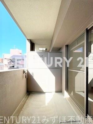 イルミオポスト