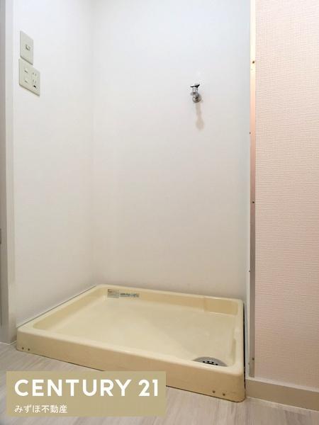 ニッシンビル